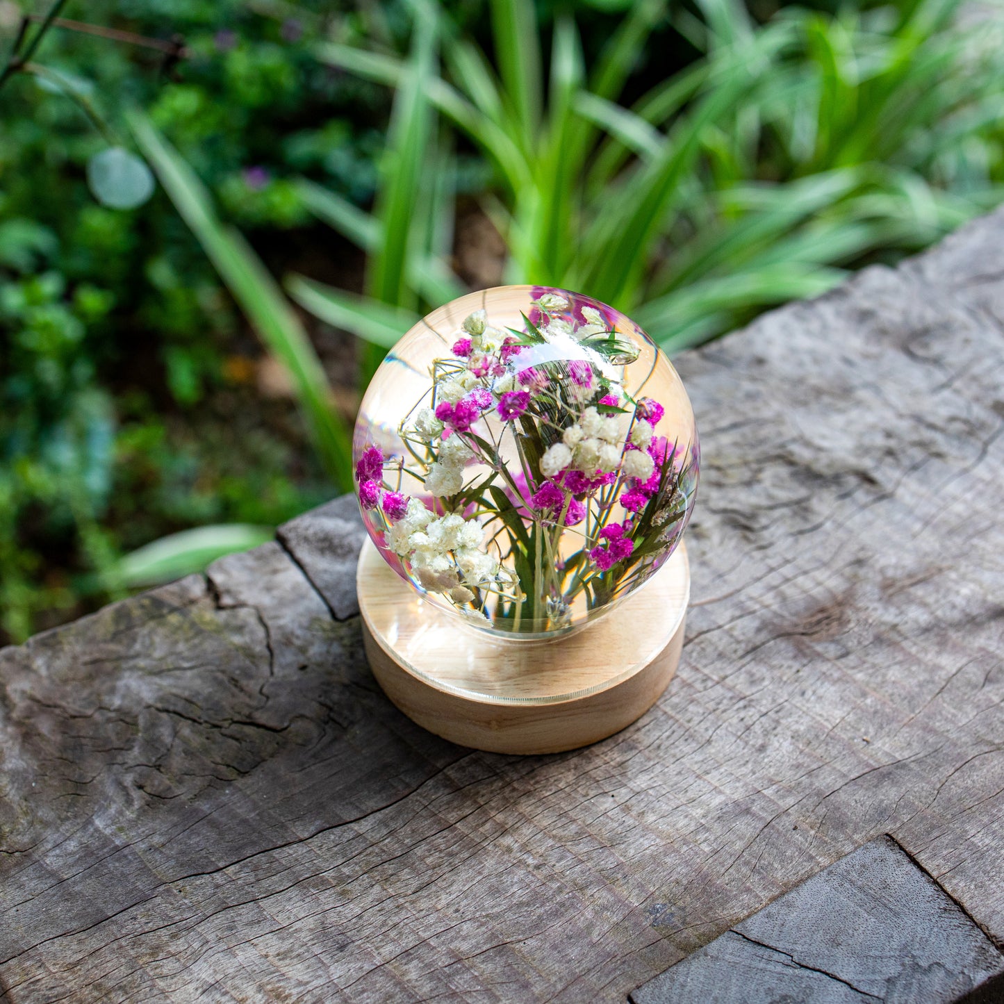 Baby’s Breath Flowers Epoxy Lamp
