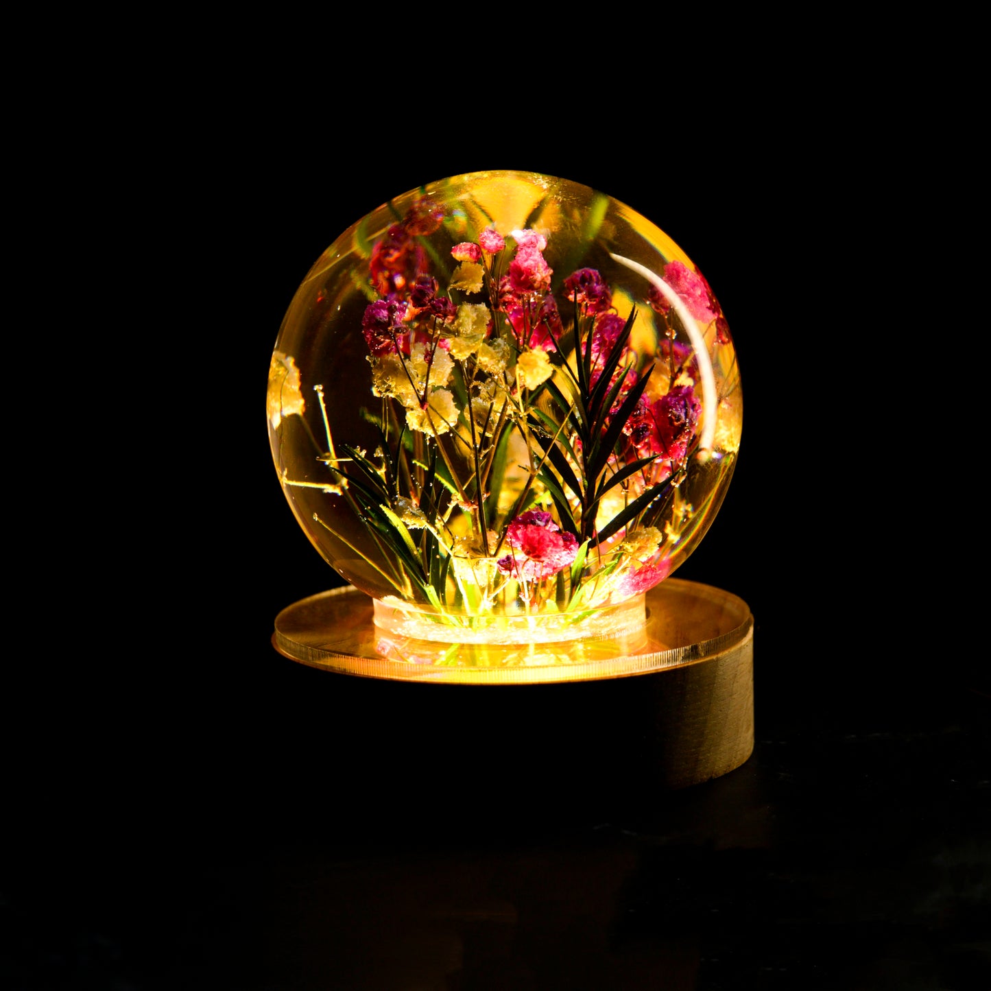 Baby’s Breath Flowers Epoxy Lamp