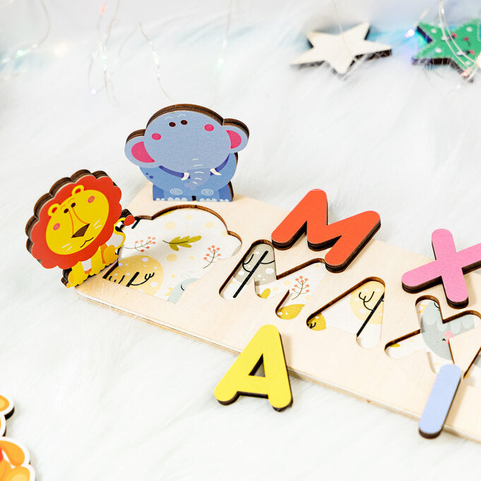 elephant-and-lion-baby-name-puzzle