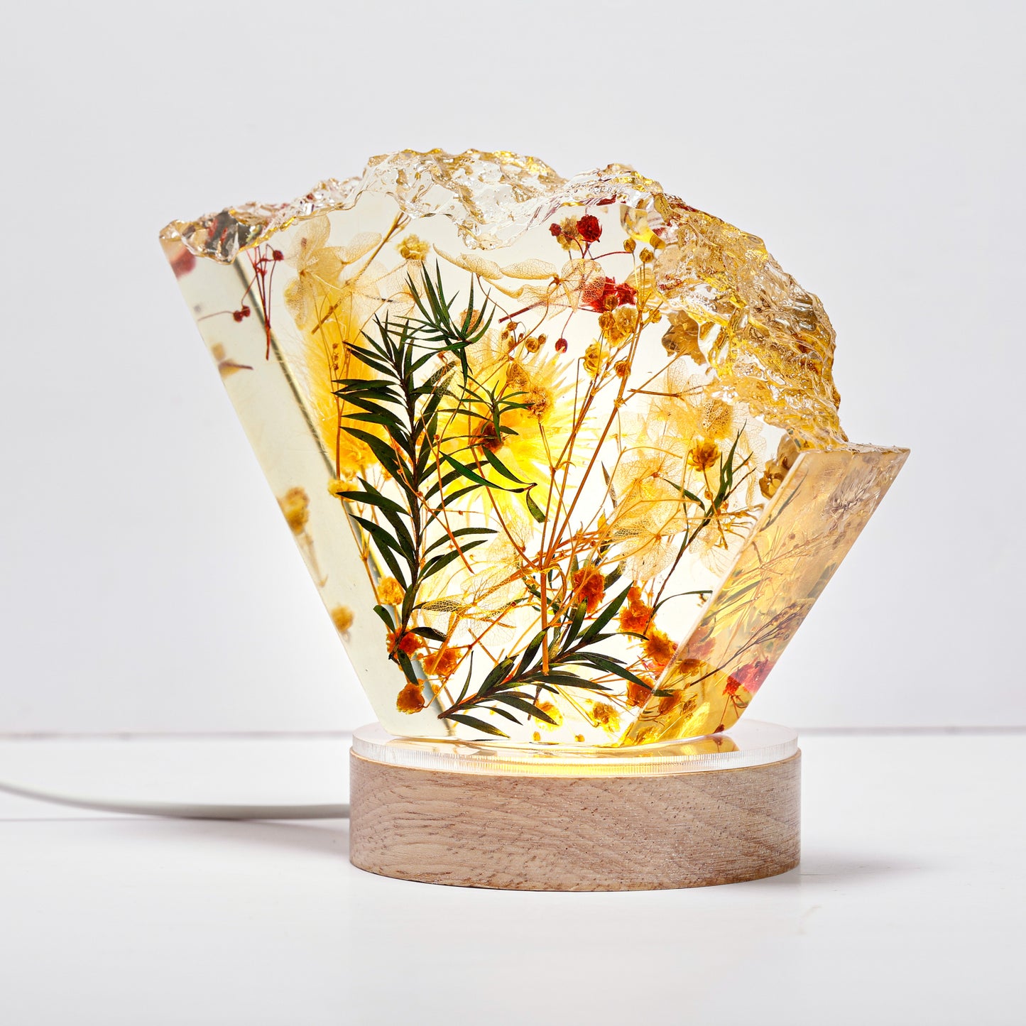 Flowers Epoxy Lamp