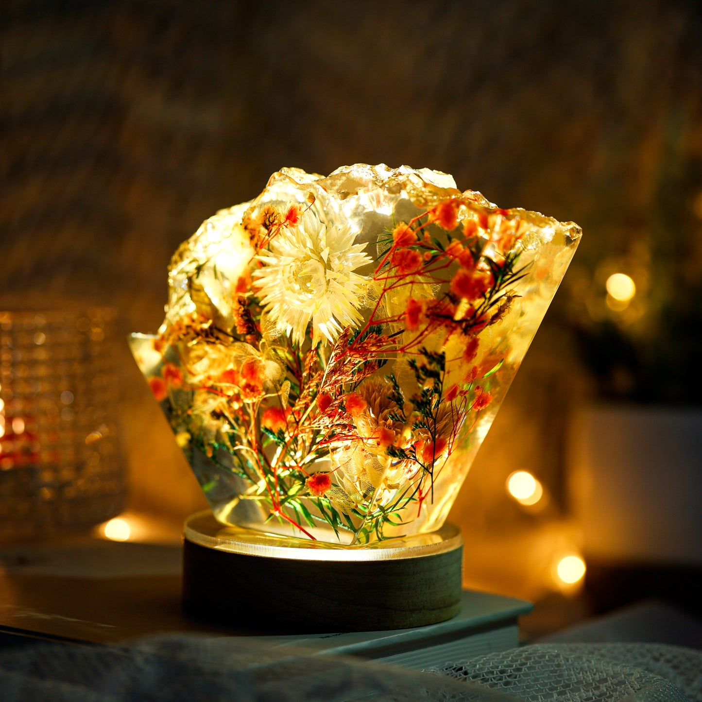 Flowers Epoxy Lamp