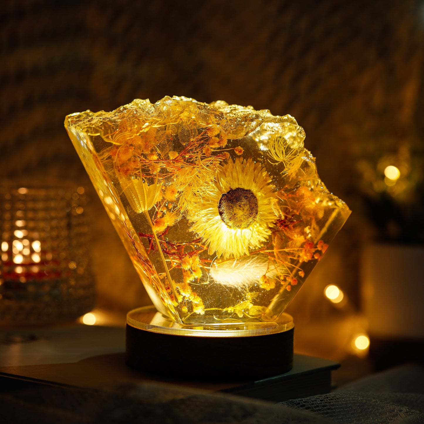 Flowers Epoxy Lamp