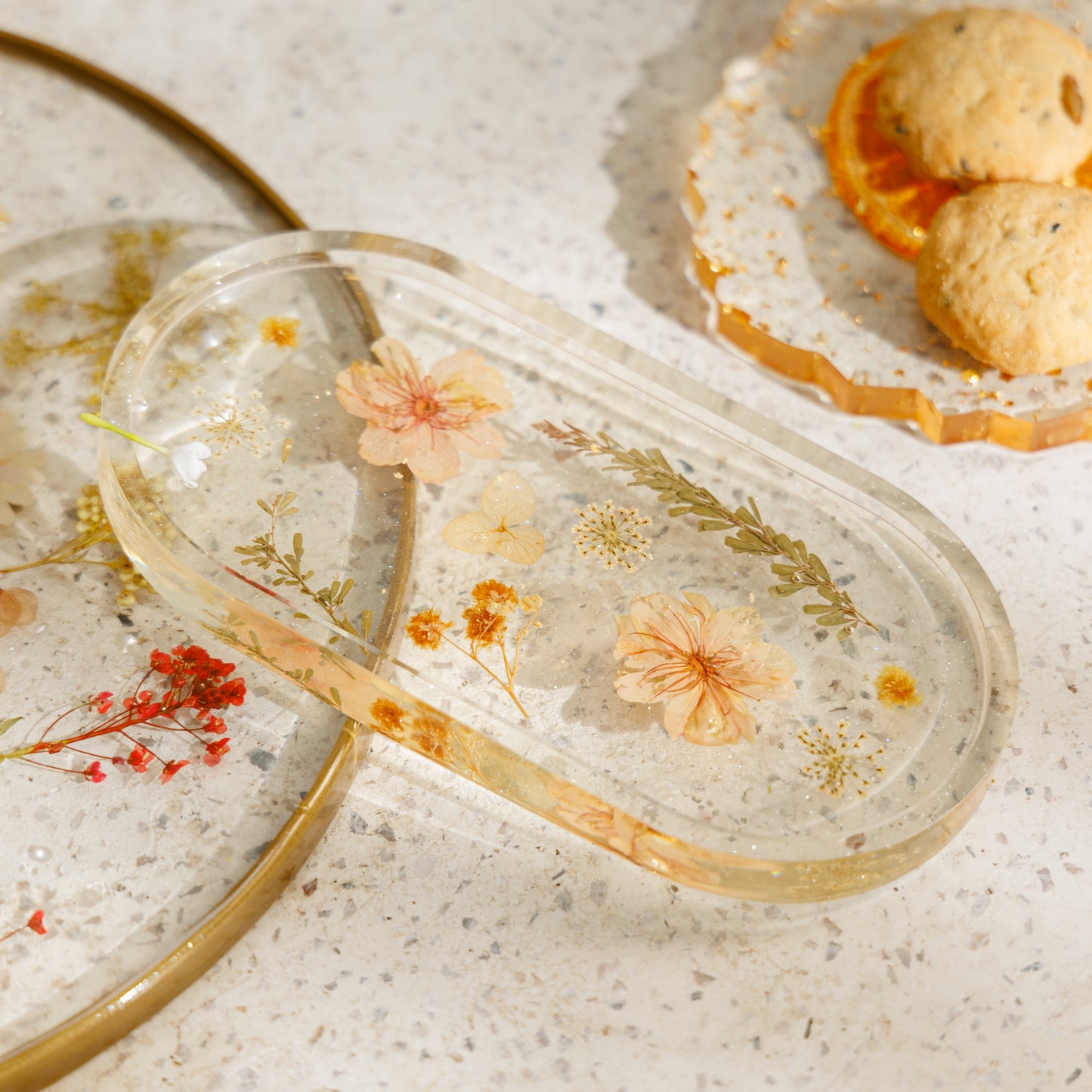 Pressed Natural Flowers Resin Serving Tray